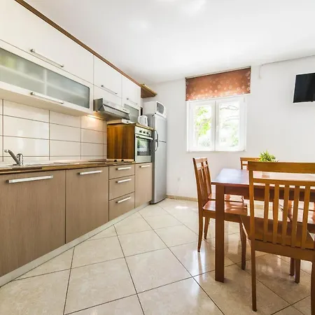 Dvori Viskovi Villa Podstrana