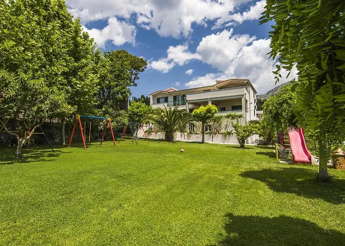 빌라 Dvori Viskovi