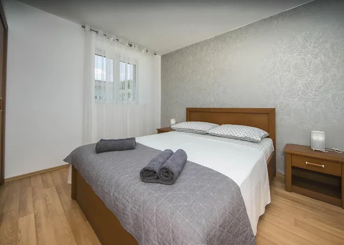 빌라 Dvori Viskovi *