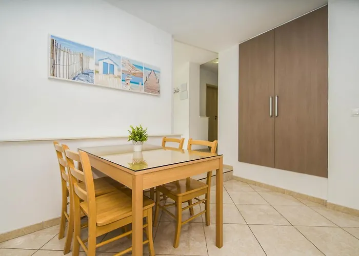 Dvori Viskovi 빌라 *