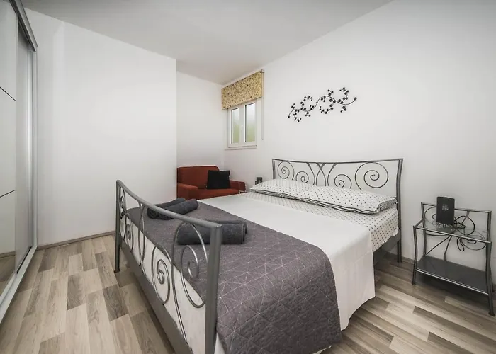 빌라 Dvori Viskovi 포드스트라나