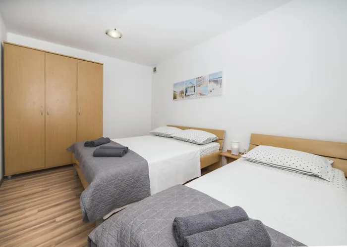 Dvori Viskovi 빌라